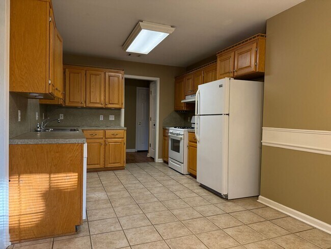 Foto del edificio - 3704 Chambray Pl