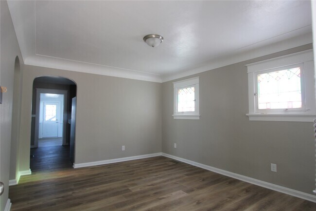 Foto del edificio - 1034 N Rock Hill Rd