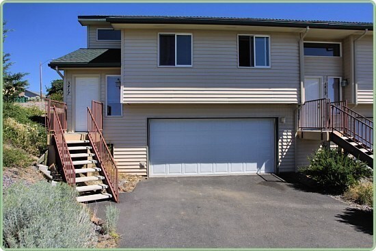 Primary Photo - Triplex 5417 - 5421 North Hills Drive