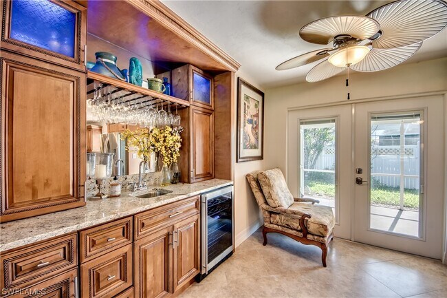 Foto del edificio - 1122 El Dorado Pkwy E