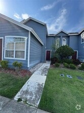 Building Photo - 152 Mango Dr