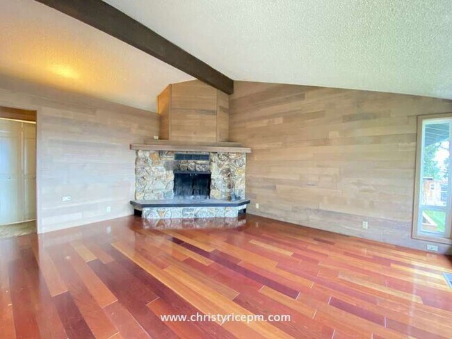 Foto del edificio - 19236 SE 62nd Pl