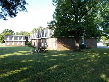 Building Photo - 1200 Hatcher Ln