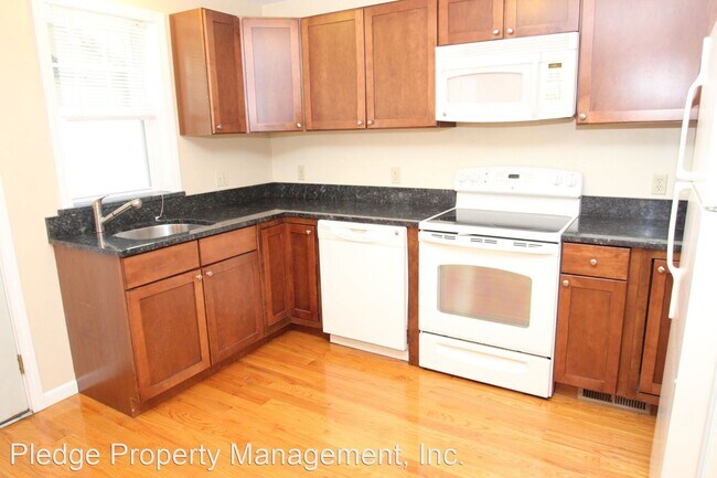 Foto del edificio - 101-410 Riverview Ln