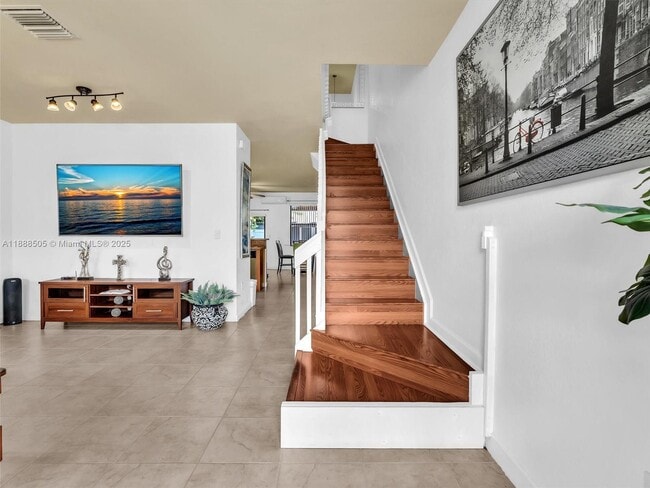 Foto del edificio - 8926 W 35th Ct