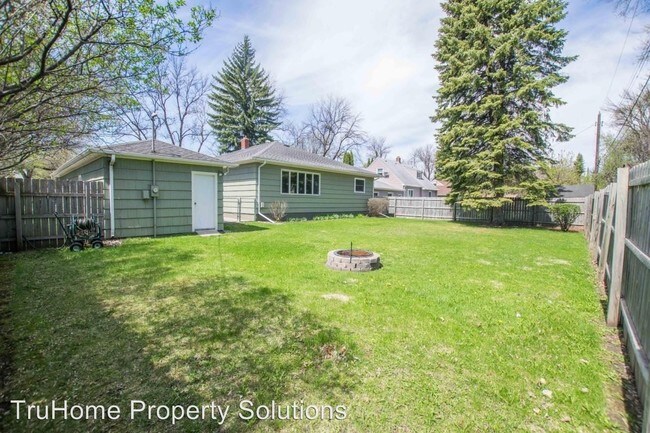 Foto del edificio - 4 br, 2 bath House - 1523 Cherry Street