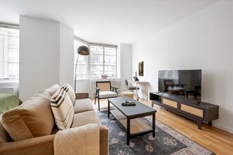 Building Photo - 1501 Lexington Ave