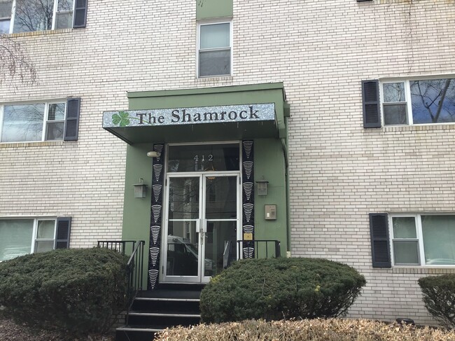 Front - 412 S Highland Ave