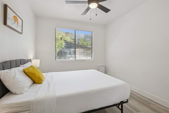 Foto del edificio - 6610 N 93rd Ave