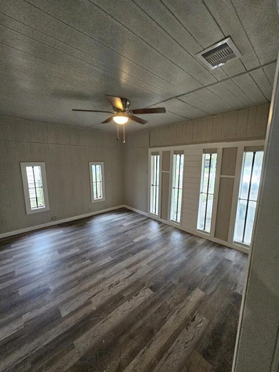 Foto del edificio - 7622 S Hall St