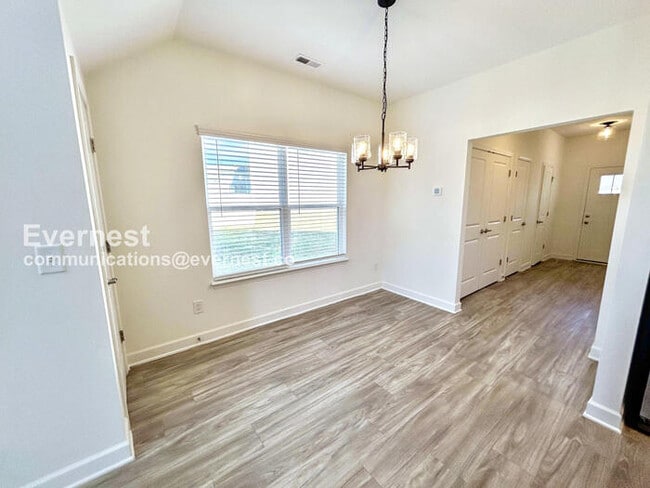 Foto del edificio - 799 Coopers Wy