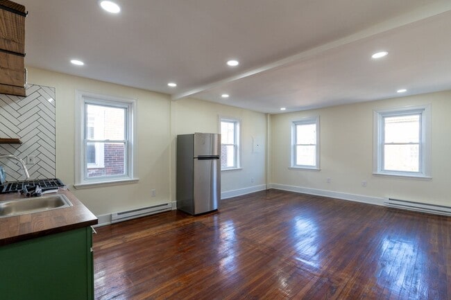 Photo - 5003 Pine St Apartment