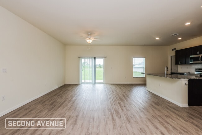 Foto del edificio - 1122 NE 39th Terrace