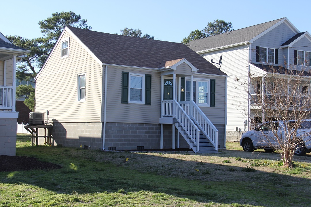 Primary Photo - 15 Freeman Dr