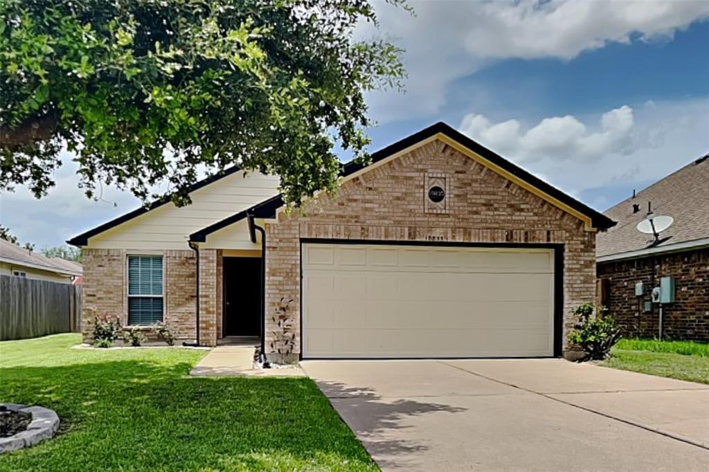 Foto principal - 10835 Barker View Dr