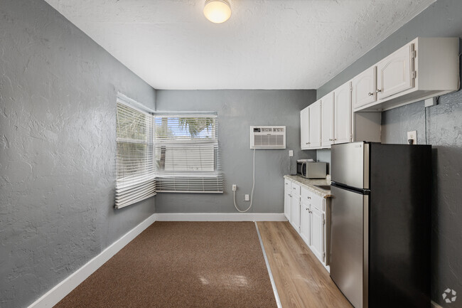 Studio Example on 2nd Floor - 420 78th St