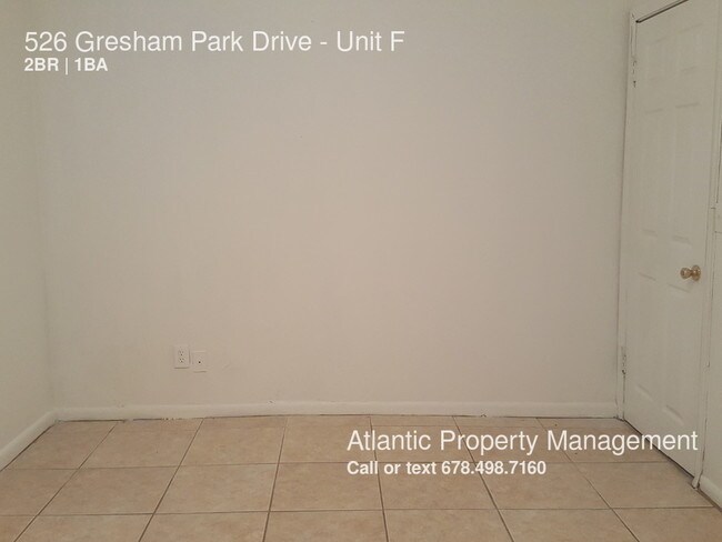 Foto del edificio - 526 Gresham Park Dr