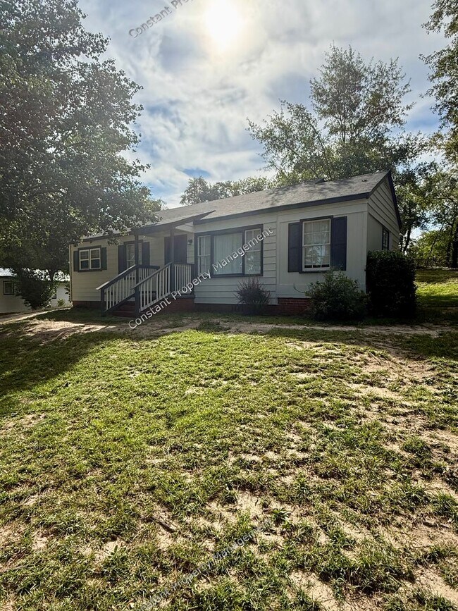 Foto del edificio - Elegant Engle