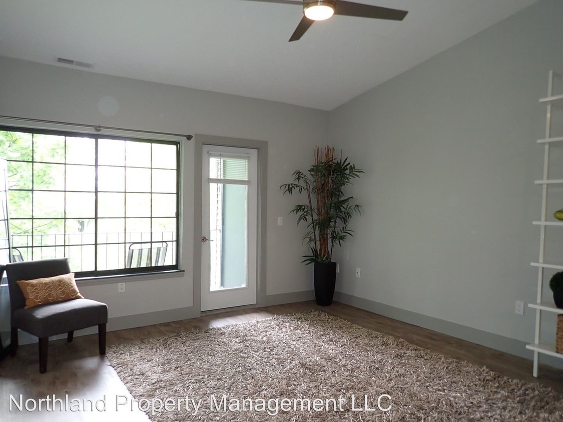 Primary Photo - 2 br, 2 bath House - 621 Riverine Drive #304