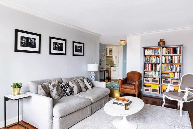 Building Photo - 54 Orange St