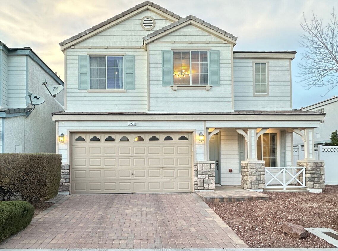 Foto principal - 6270 Tillman Crest Ave