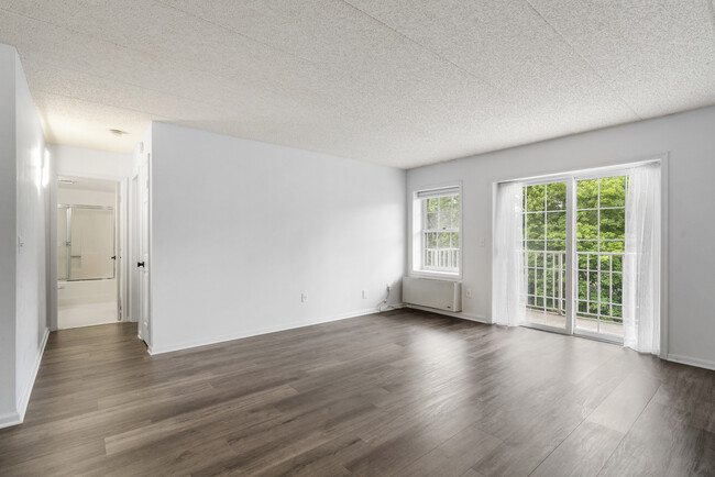 Hardwood Floor Throughout - 446 Passaic St