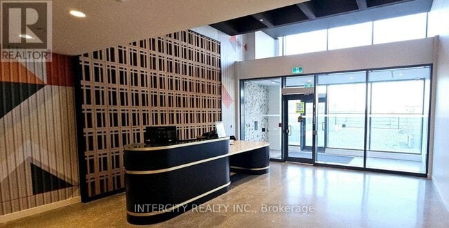 Building Photo - 498 Caldari Rd