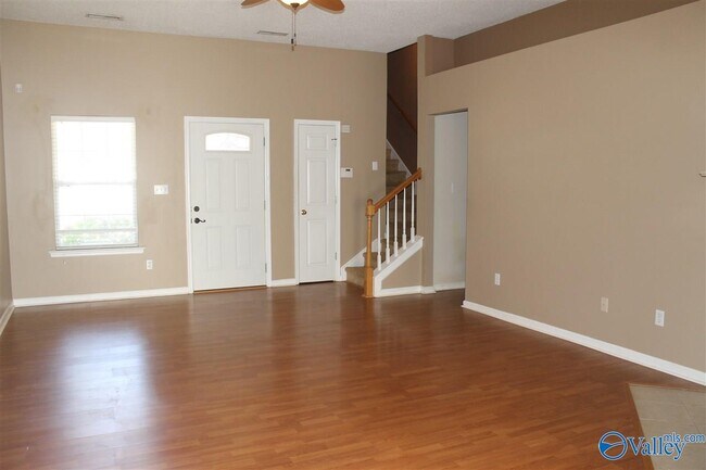 Foto del edificio - 117 Bambi Ln