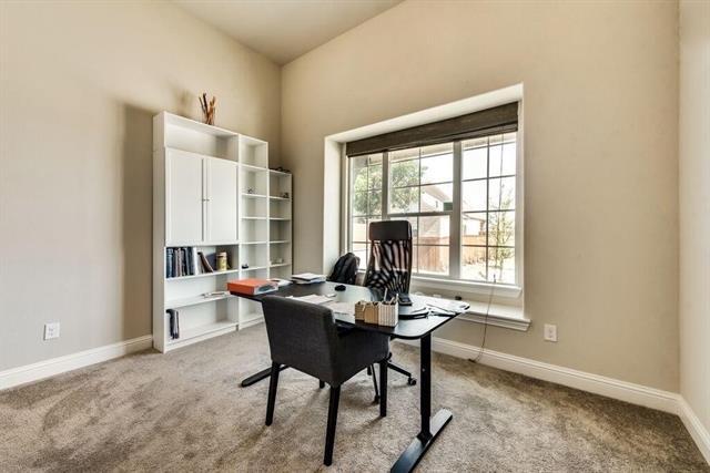 Foto del edificio - 900 Nathanael Greene Ct