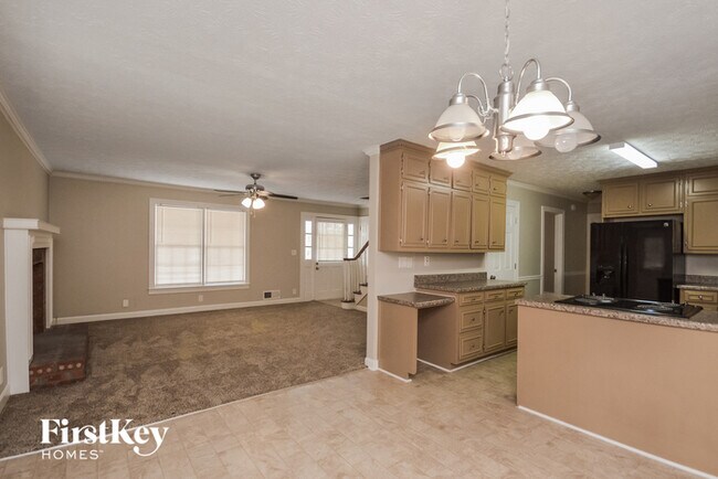 Building Photo - 5224 Parkside Dr SE