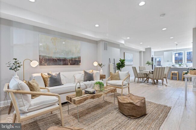 Foto del edificio - 1529 Isherwood St NE