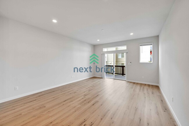 Foto del edificio - Modern Brand New 3-Bed, 3-Bath Home in the...
