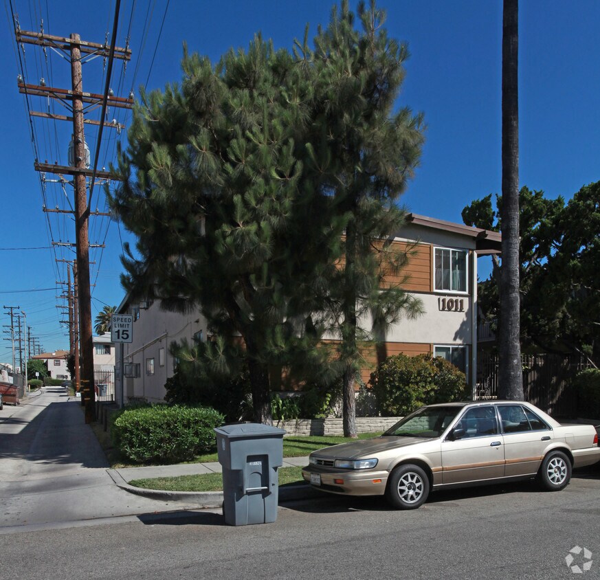 Foto principal - 1011 Winchester Ave