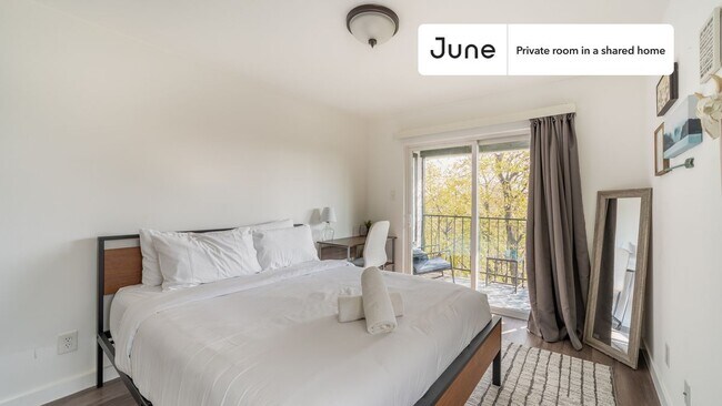 Foto del edificio - Private bedroom in 2 bed/2 bath Home