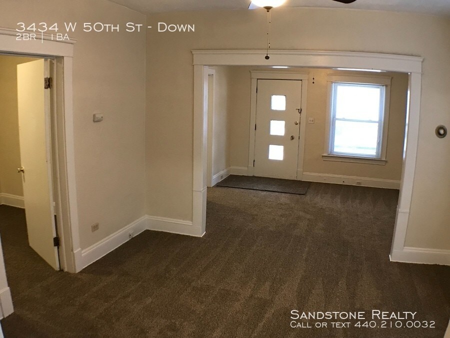 Foto principal - Down Stairs Unit