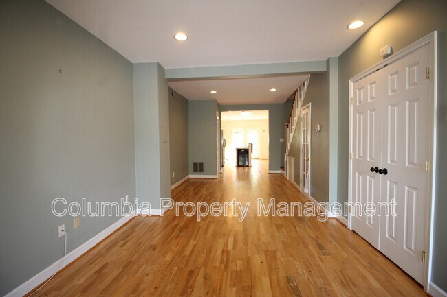Building Photo - 1225 4th St NW