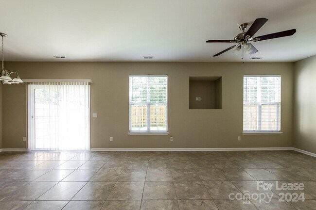 Building Photo - 12144 Goff House Ct