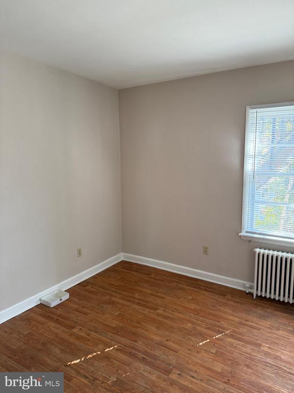 Building Photo - 232 W Main St