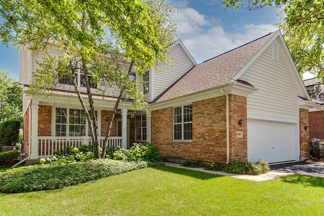 Building Photo - 1999 Trevino Terrace