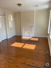 Building Photo - 12 N Meadow St