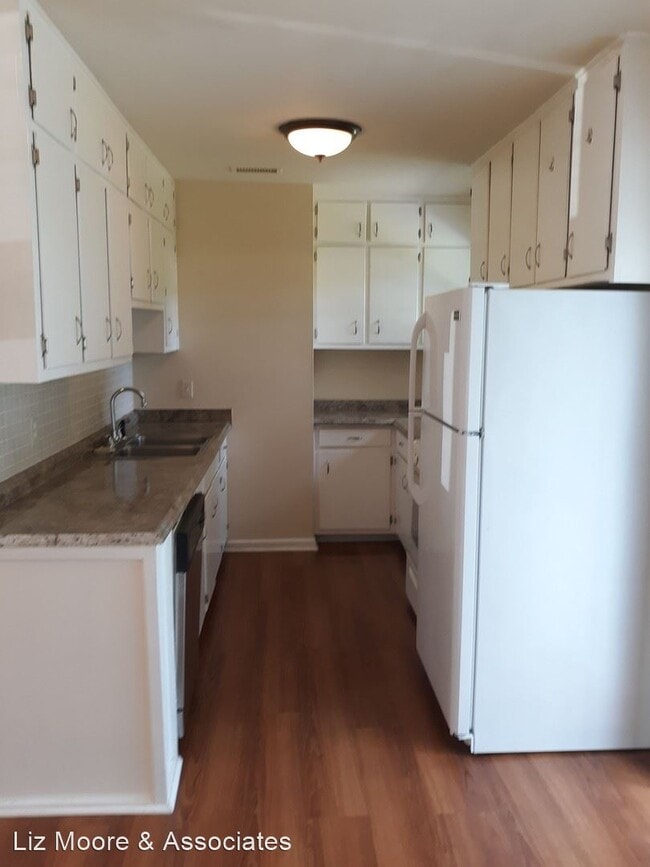 Building Photo - 4 br, 1.5 bath House - 9 Southwind Drive