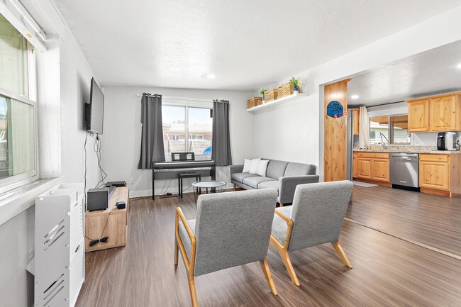 Building Photo - 6007 S 115 W