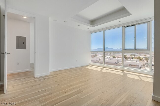 Building Photo - 4575 Dean Martin Dr