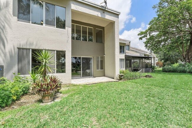 Foto del edificio - 6706 Boca Pines Trail