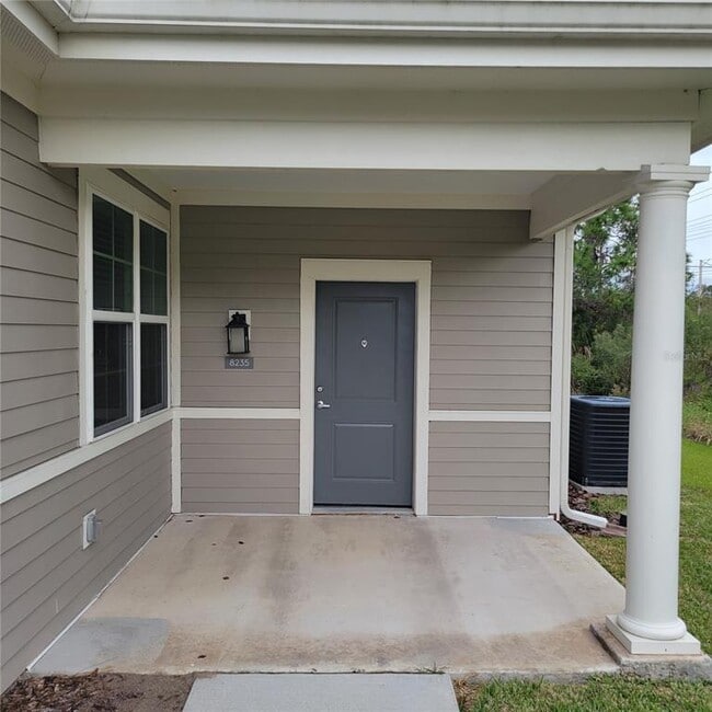 Building Photo - 8225 Astoria Cir
