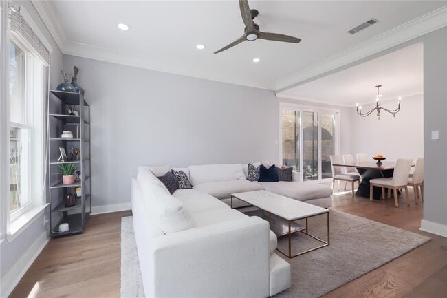 Foto del edificio - 1807 San Gabriel St