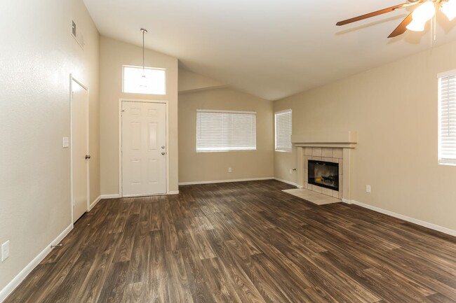 Building Photo - 5124 Palo Pinto Lane