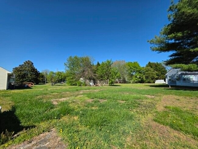 Foto del edificio - 1405 Bantry Ln