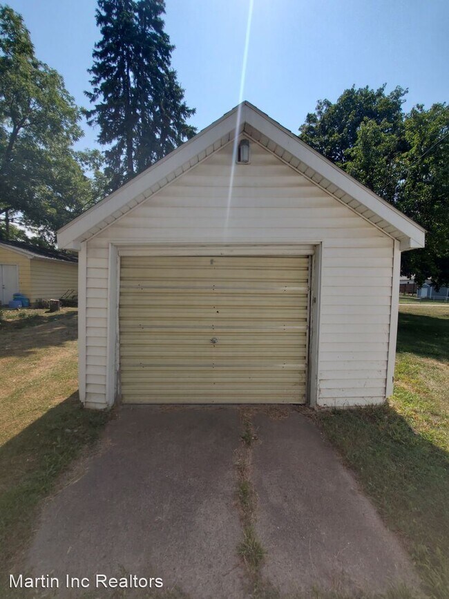 Foto del edificio - 2 br, 1 bath House - 1636 Forest Ave