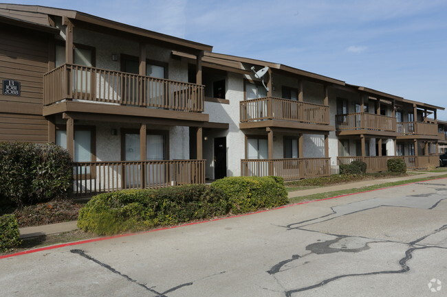 Foto del edificio - Richland Village Apartments